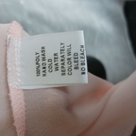 Loveposh Embellished Top, Peach sheer, flowy, L, beaded - Picture 4 of 5